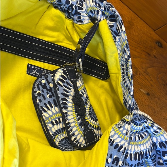 Vera Bradley 🌟HP🌟Starry Night Tote with matching keychain wallet NWOT - Picture 10 of 10